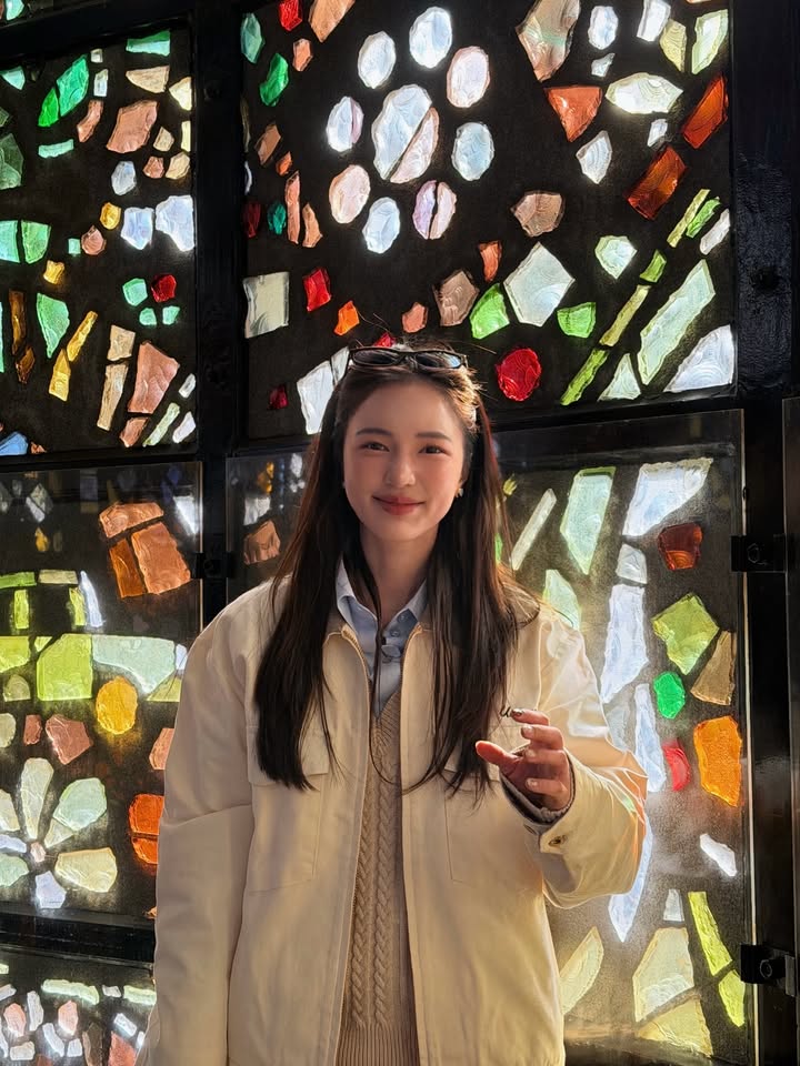 บัว - นลินทิพย์ สกุลอ่องอำไพ