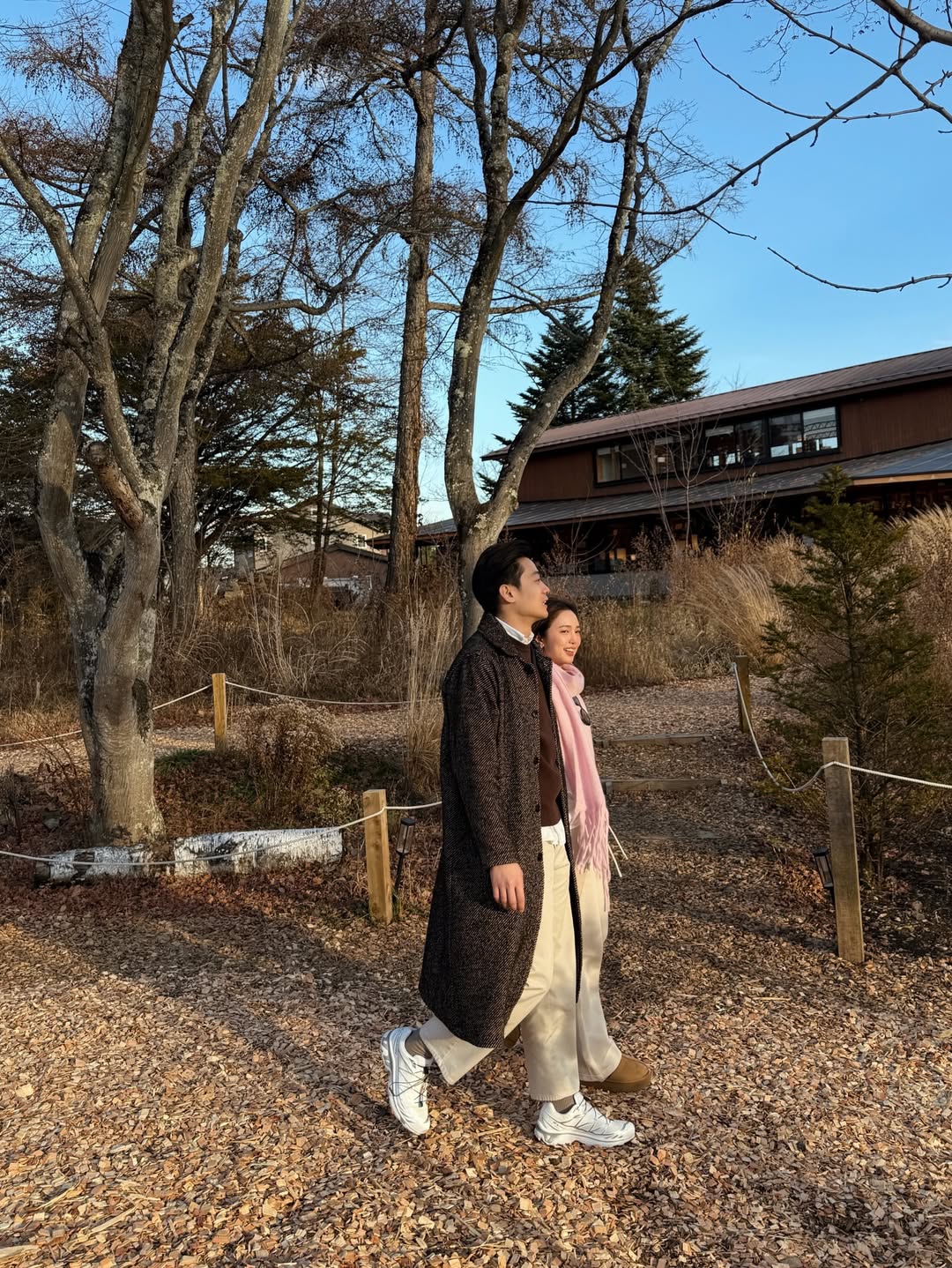 บัว - นลินทิพย์ สกุลอ่องอำไพ