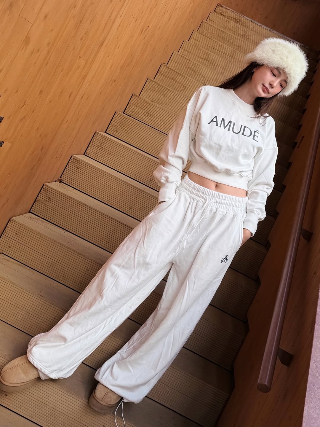 บัว - นลินทิพย์ สกุลอ่องอำไพ