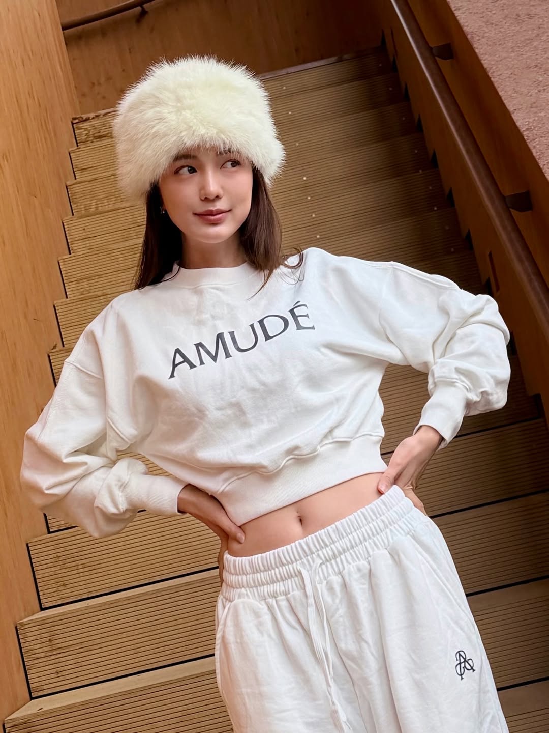 บัว - นลินทิพย์ สกุลอ่องอำไพ