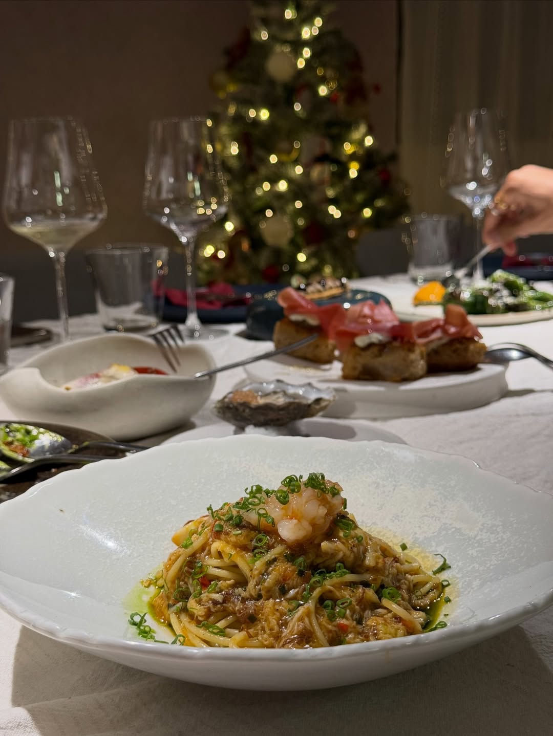 บัว - นลินทิพย์ สกุลอ่องอำไพ