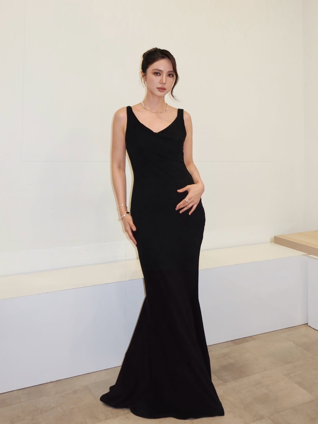 บัว - นลินทิพย์ สกุลอ่องอำไพ