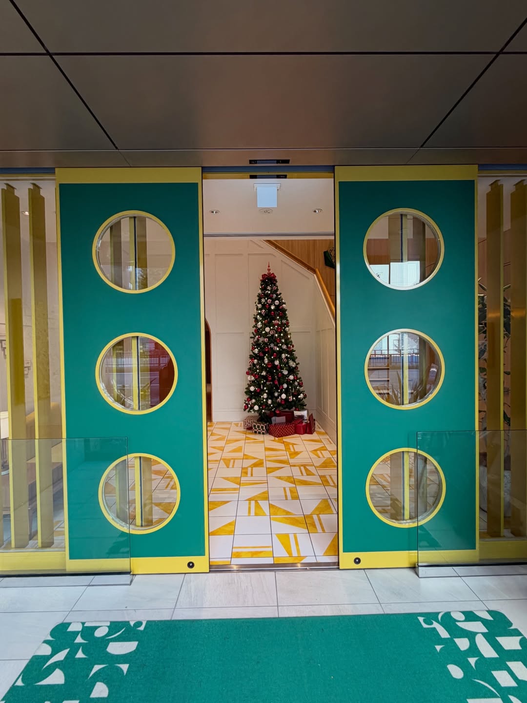 บัว - นลินทิพย์ สกุลอ่องอำไพ