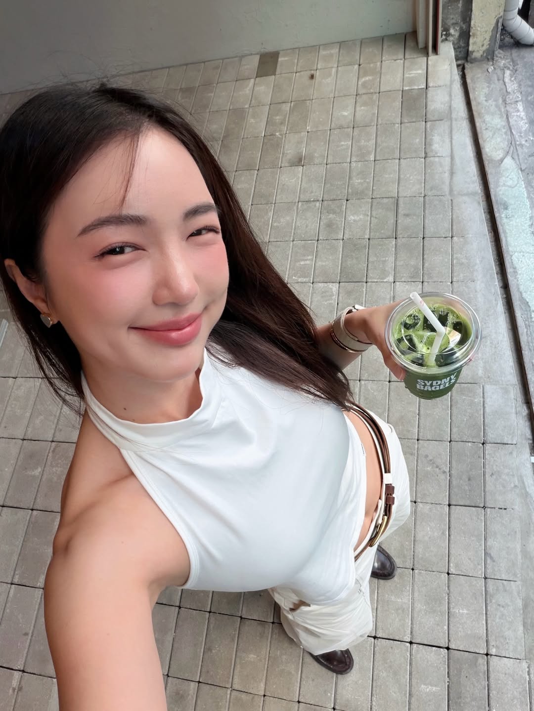 บัว - นลินทิพย์ สกุลอ่องอำไพ