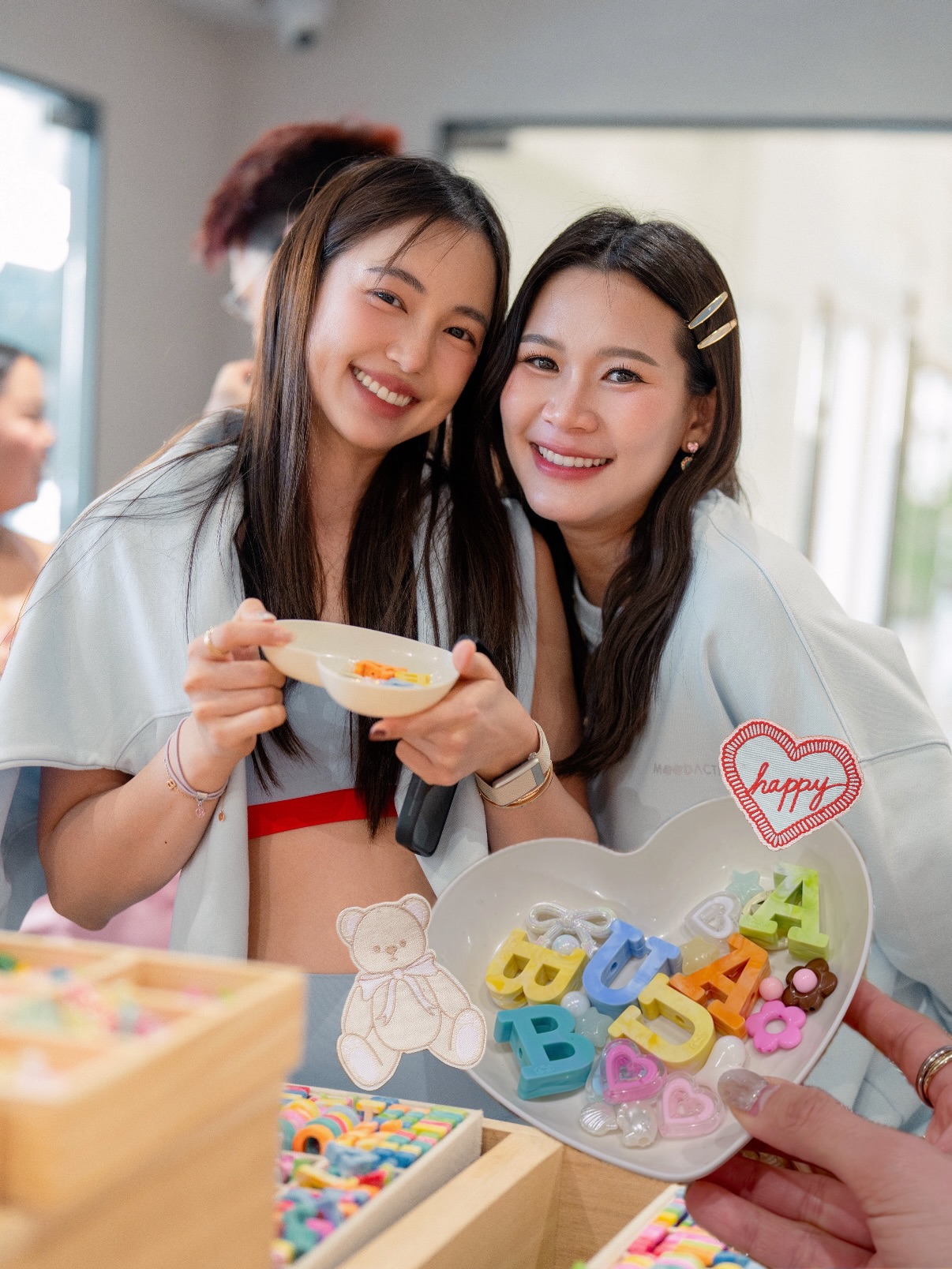 บัว - นลินทิพย์ สกุลอ่องอำไพ