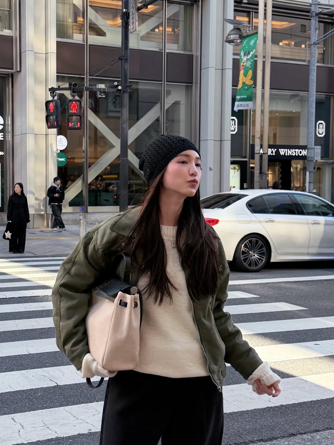 บัว - นลินทิพย์ สกุลอ่องอำไพ