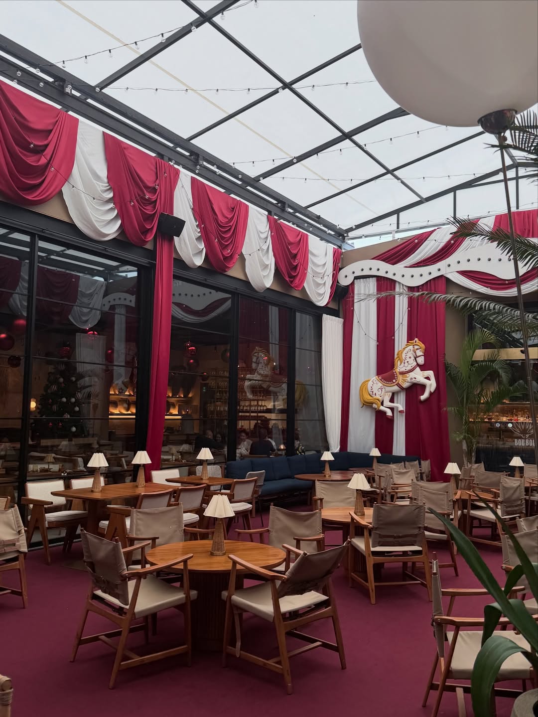 บัว - นลินทิพย์ สกุลอ่องอำไพ