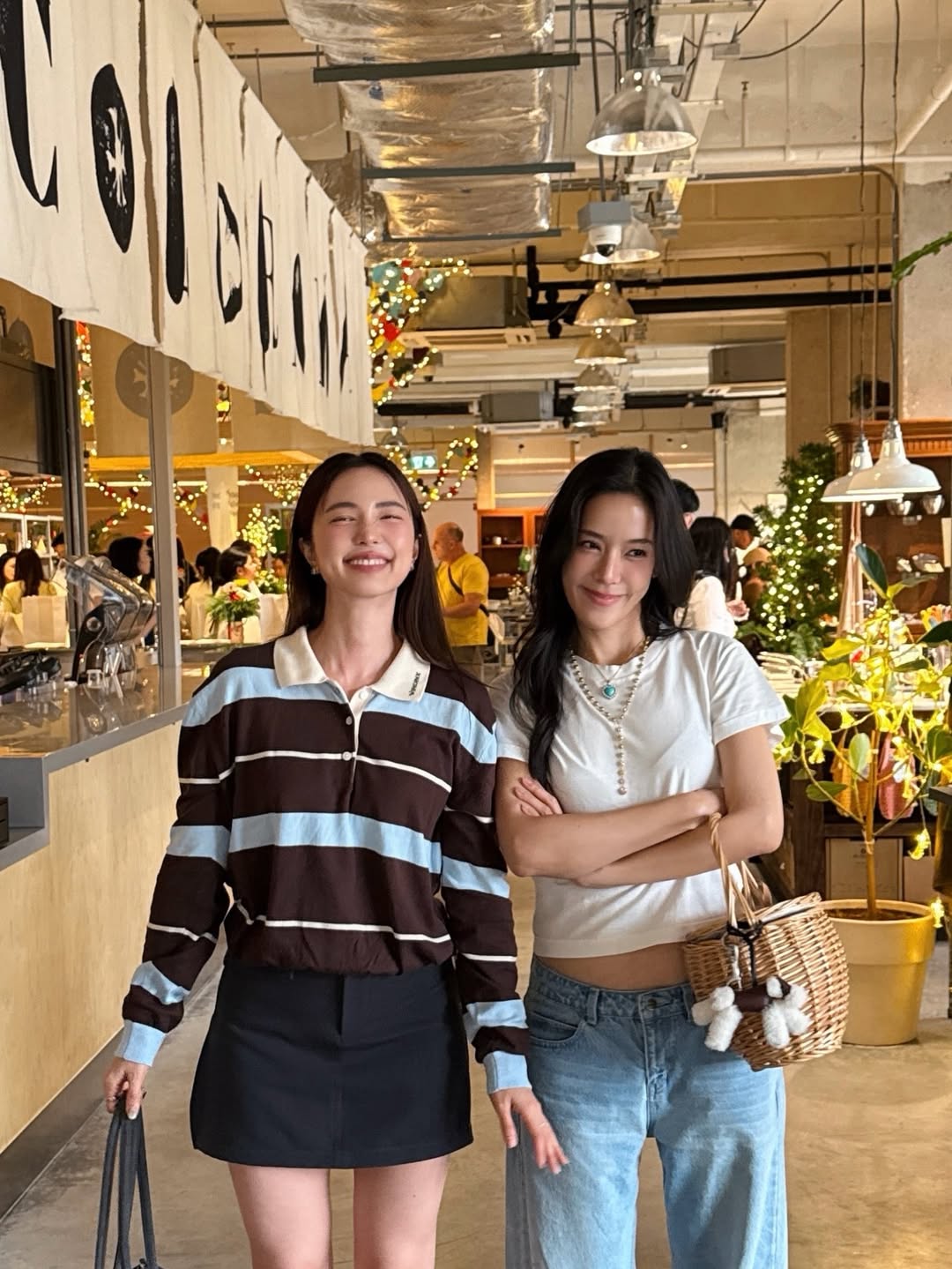 บัว - นลินทิพย์ สกุลอ่องอำไพ