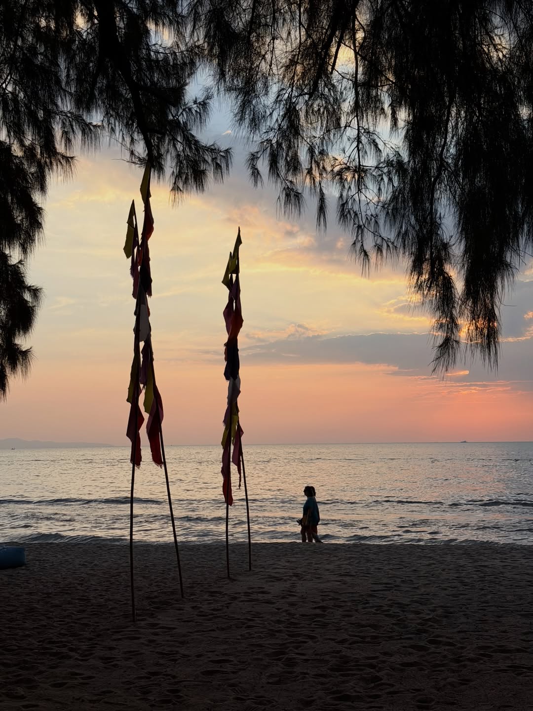 บัว - นลินทิพย์ สกุลอ่องอำไพ