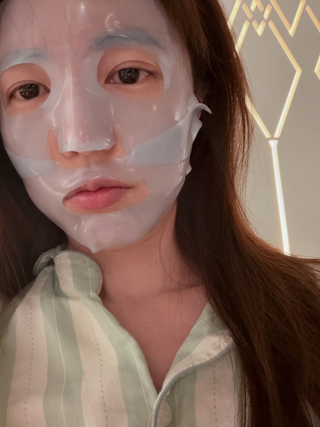 บัว - นลินทิพย์ สกุลอ่องอำไพ