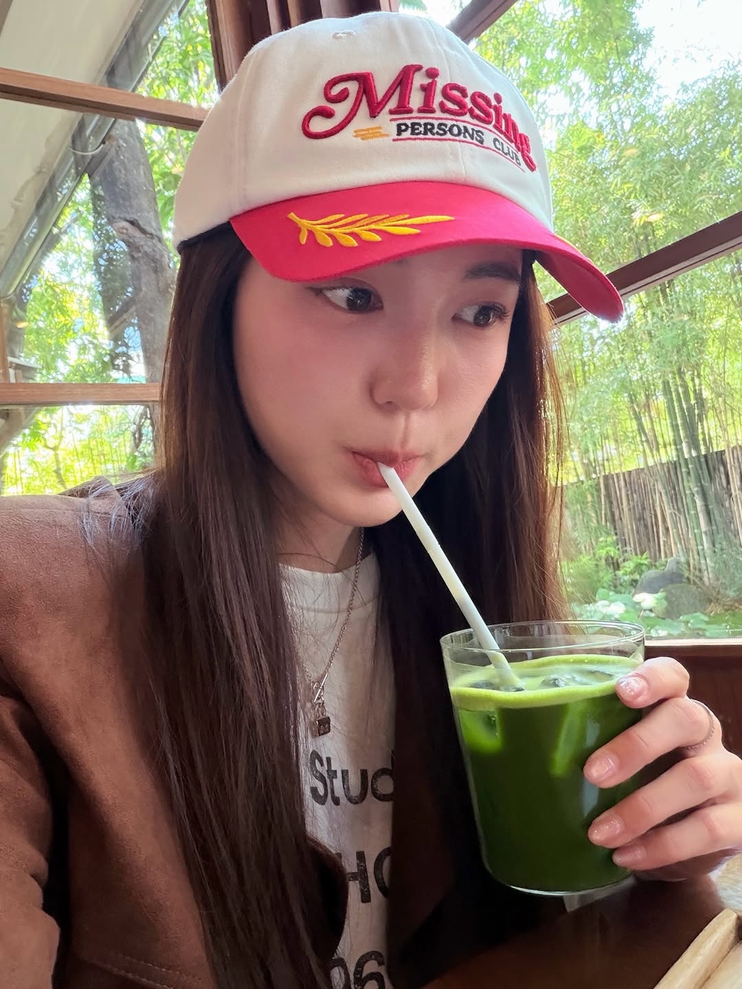 บัว - นลินทิพย์ สกุลอ่องอำไพ