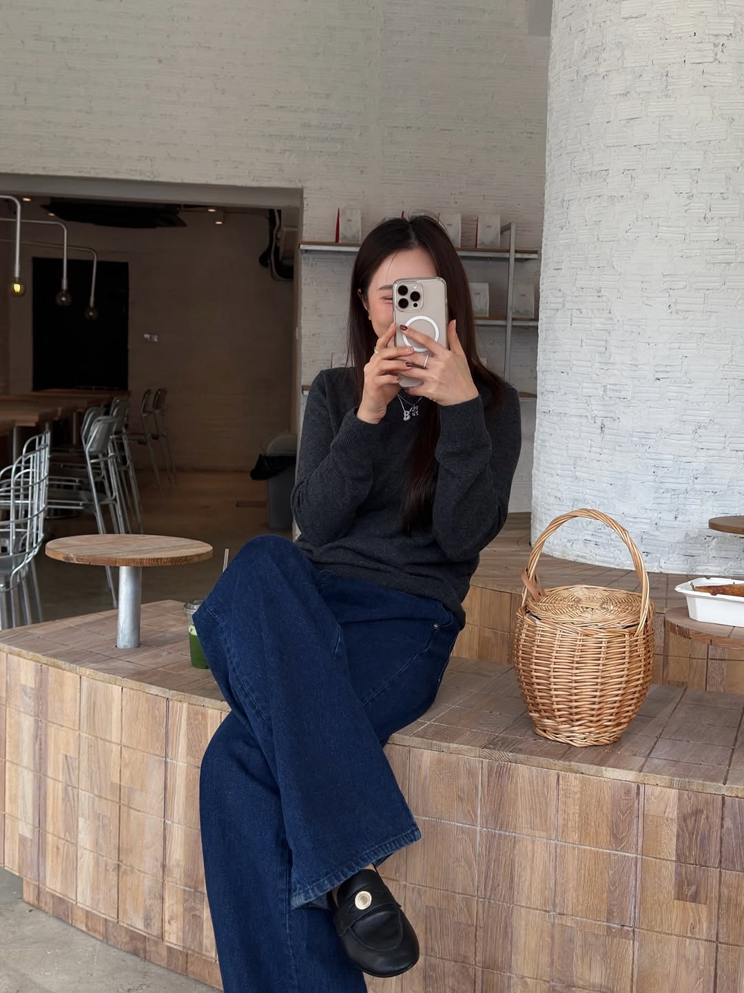 บัว - นลินทิพย์ สกุลอ่องอำไพ