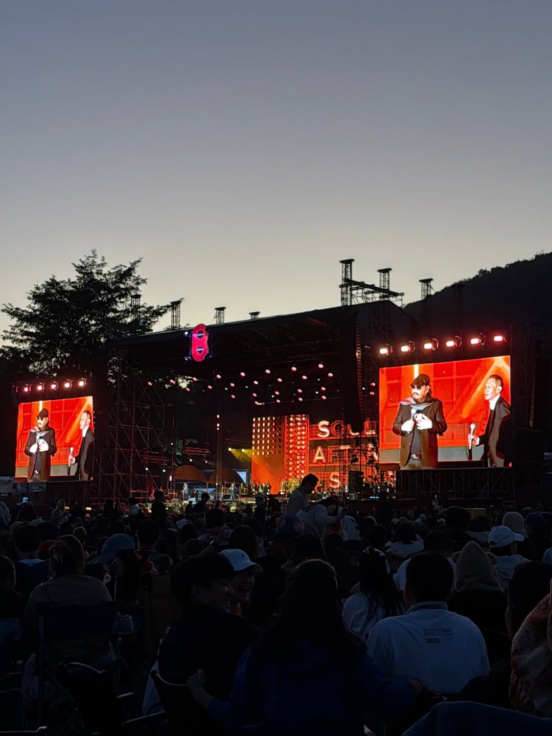 บัว - นลินทิพย์ สกุลอ่องอำไพ