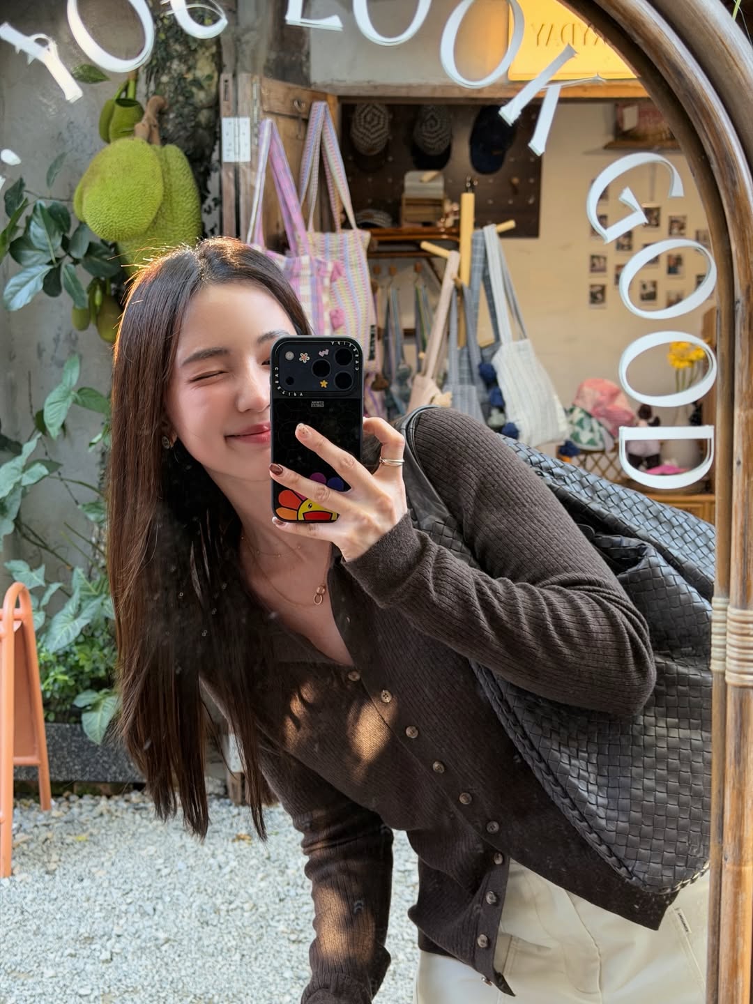 บัว - นลินทิพย์ สกุลอ่องอำไพ