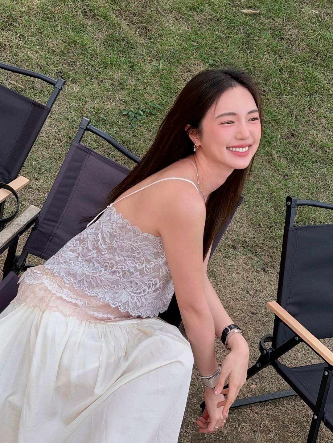 บัว - นลินทิพย์ สกุลอ่องอำไพ