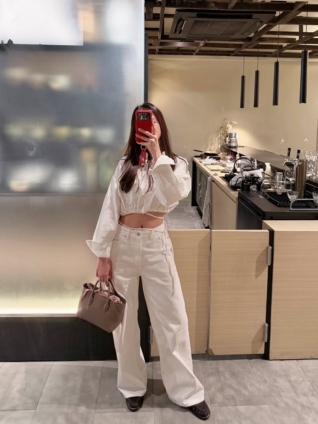 บัว - นลินทิพย์ สกุลอ่องอำไพ