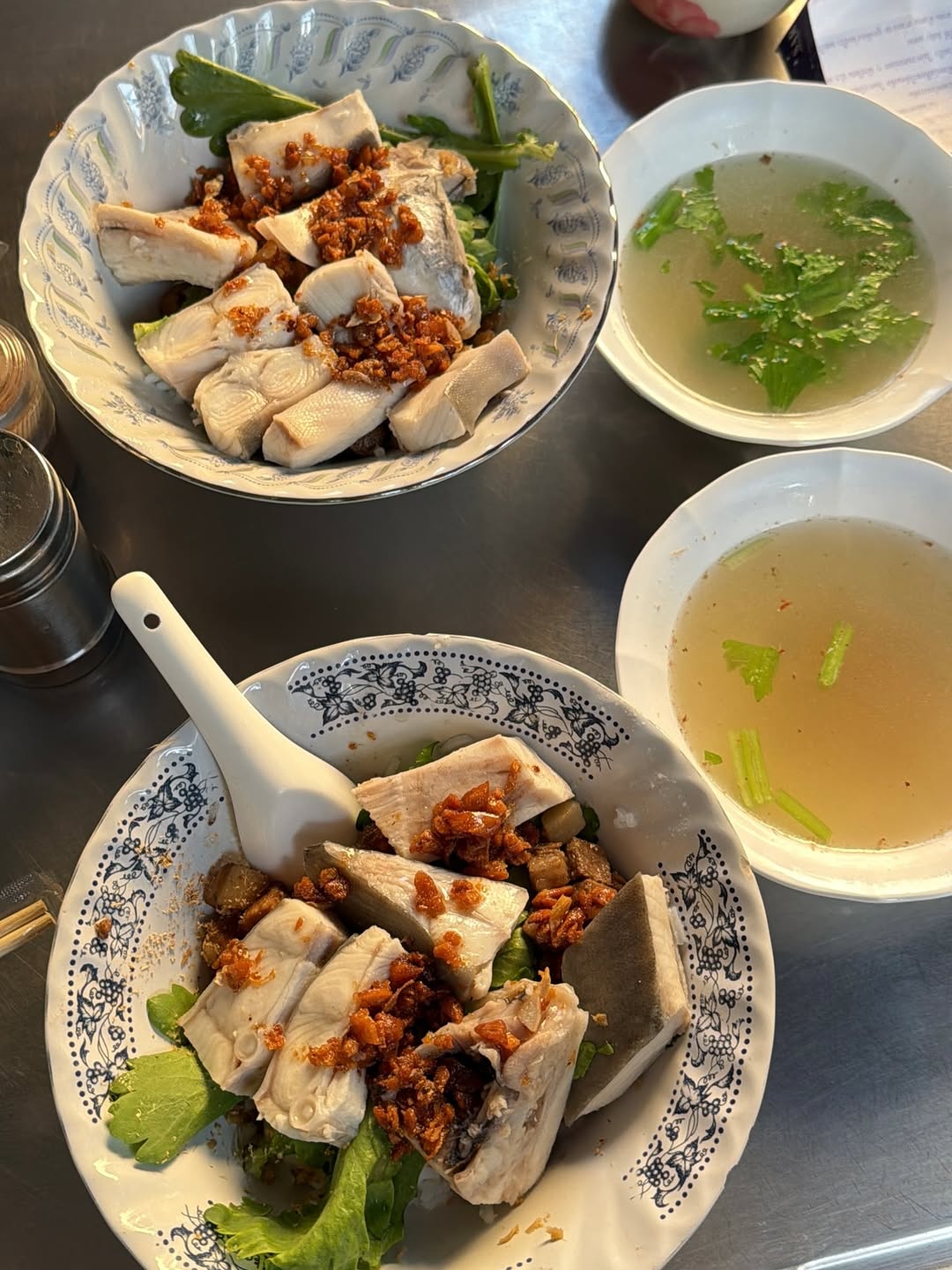 บัว - นลินทิพย์ สกุลอ่องอำไพ