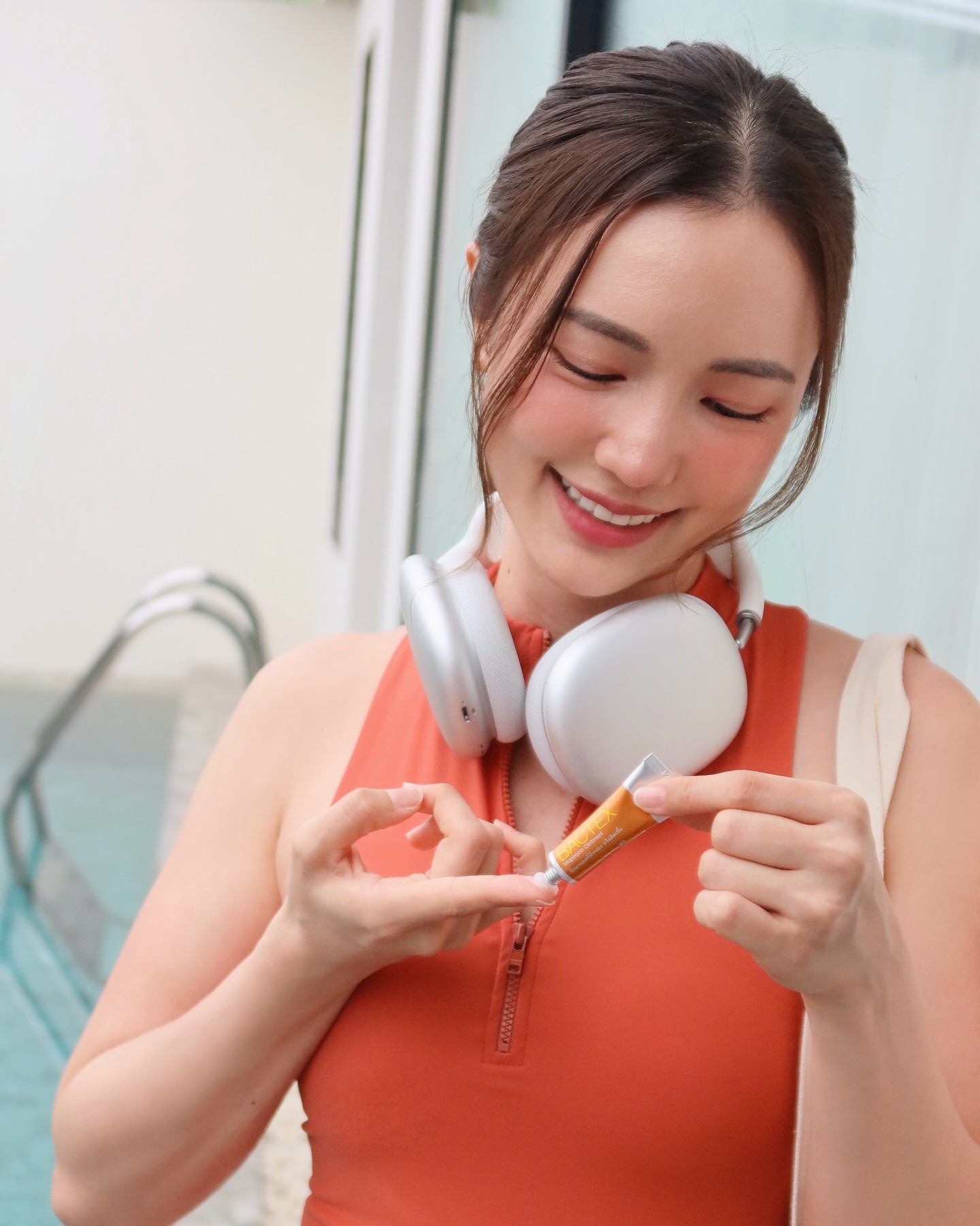 บัว - นลินทิพย์ สกุลอ่องอำไพ