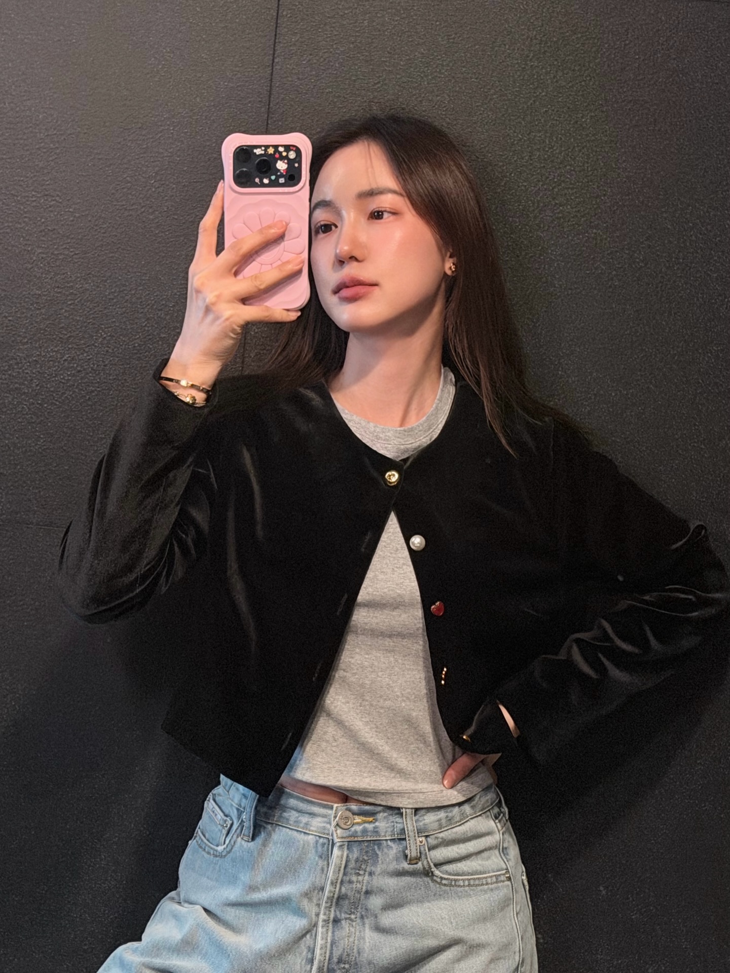 บัว - นลินทิพย์ สกุลอ่องอำไพ