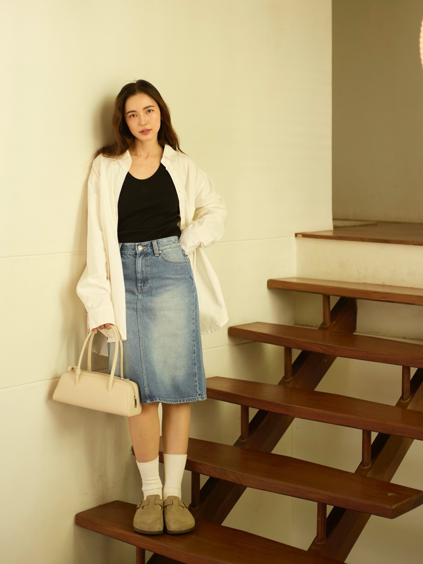 บัว - นลินทิพย์ สกุลอ่องอำไพ