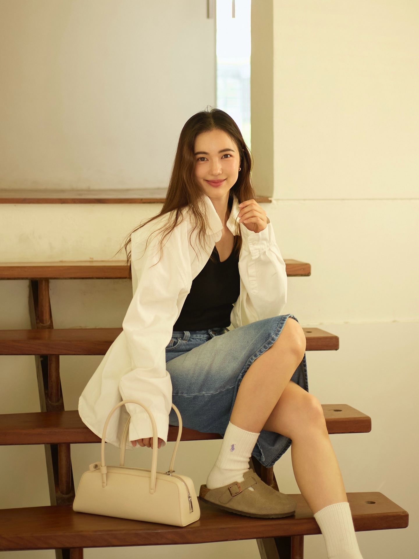 บัว - นลินทิพย์ สกุลอ่องอำไพ