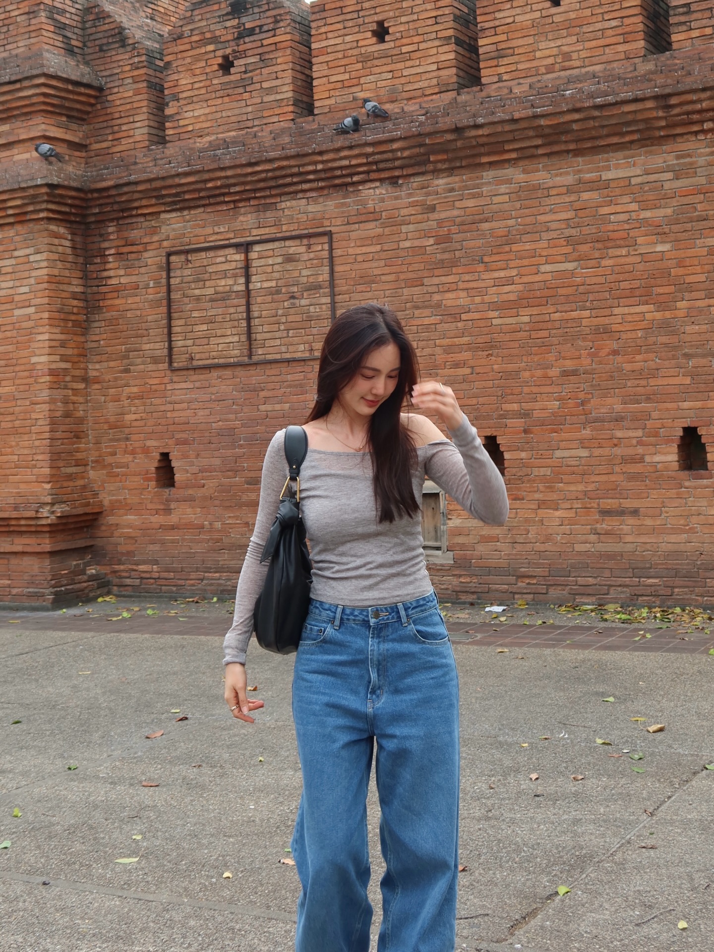 บัว - นลินทิพย์ สกุลอ่องอำไพ