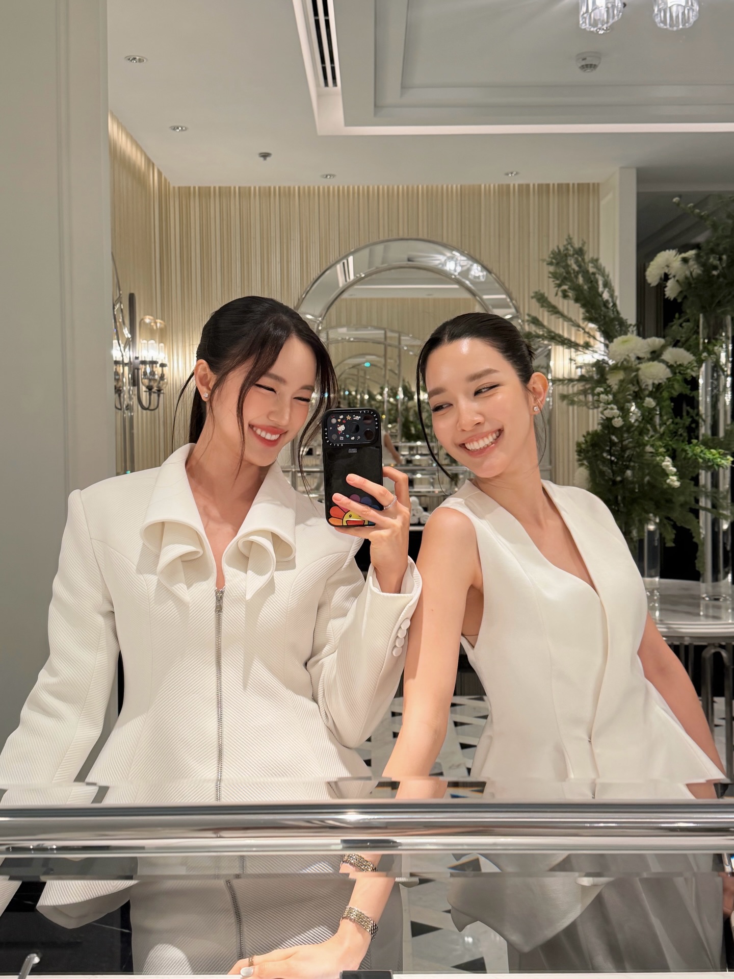 บัว - นลินทิพย์ สกุลอ่องอำไพ