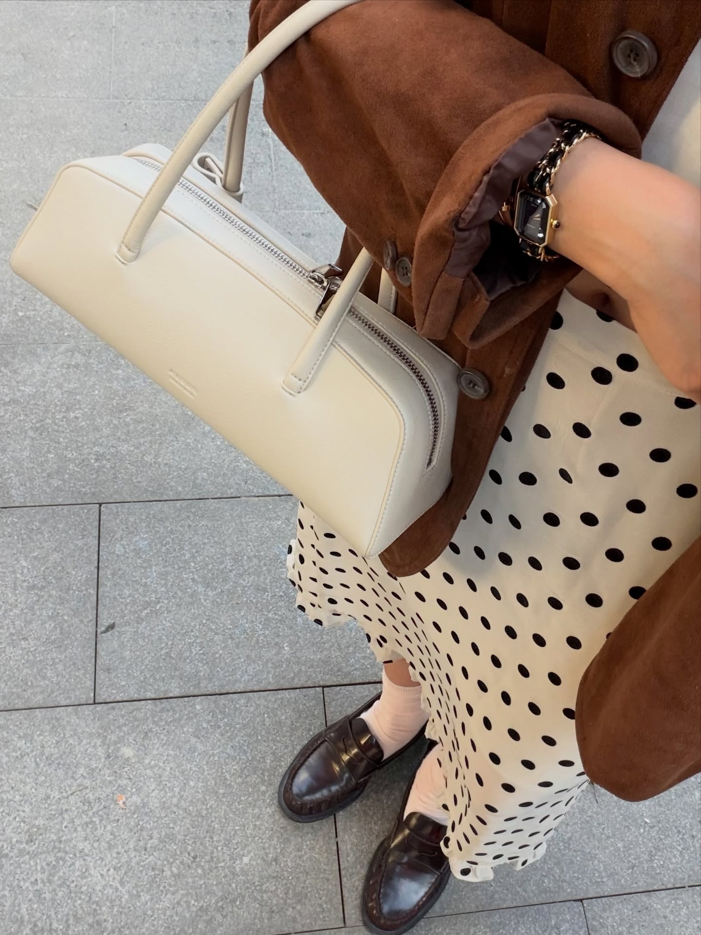 บัว - นลินทิพย์ สกุลอ่องอำไพ