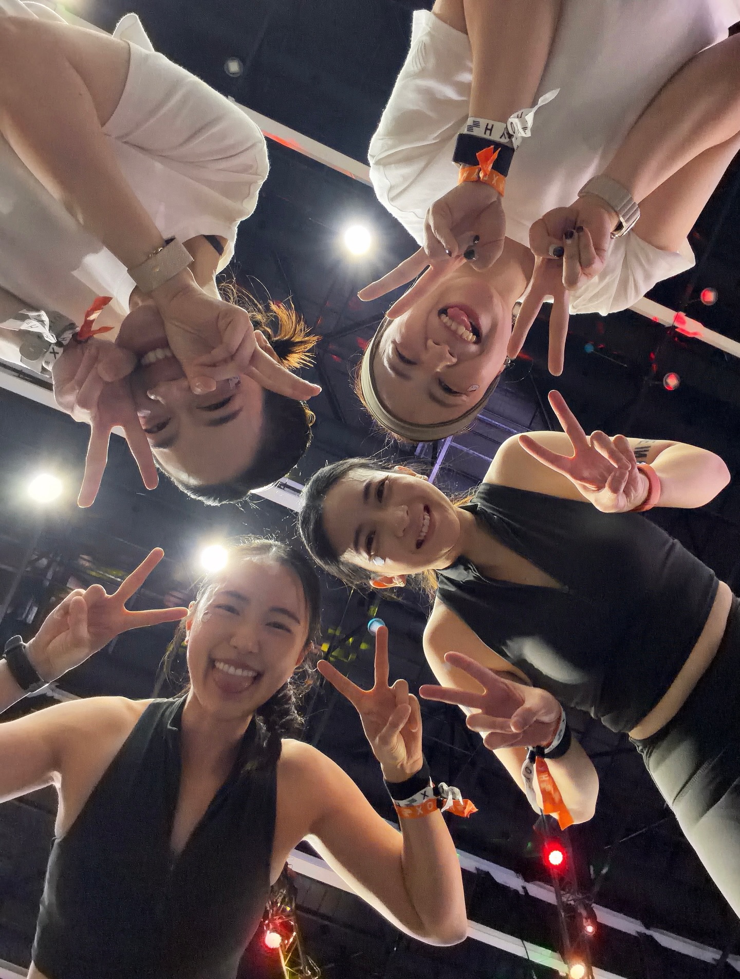 บัว - นลินทิพย์ สกุลอ่องอำไพ