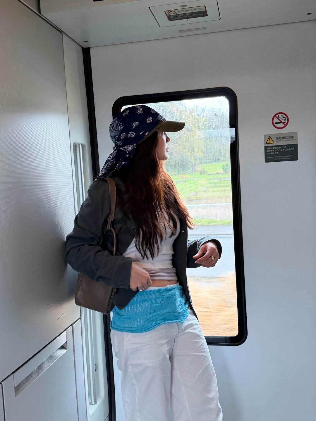 บัว - นลินทิพย์ สกุลอ่องอำไพ