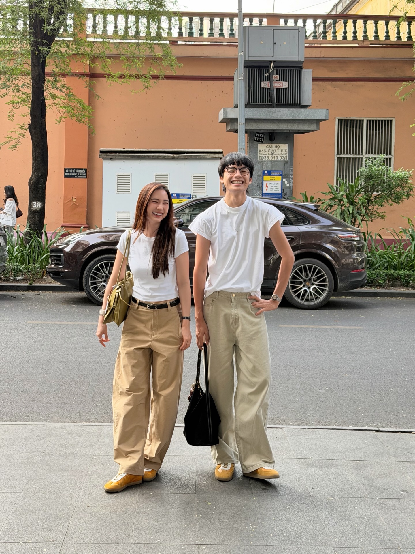 บัว - นลินทิพย์ สกุลอ่องอำไพ