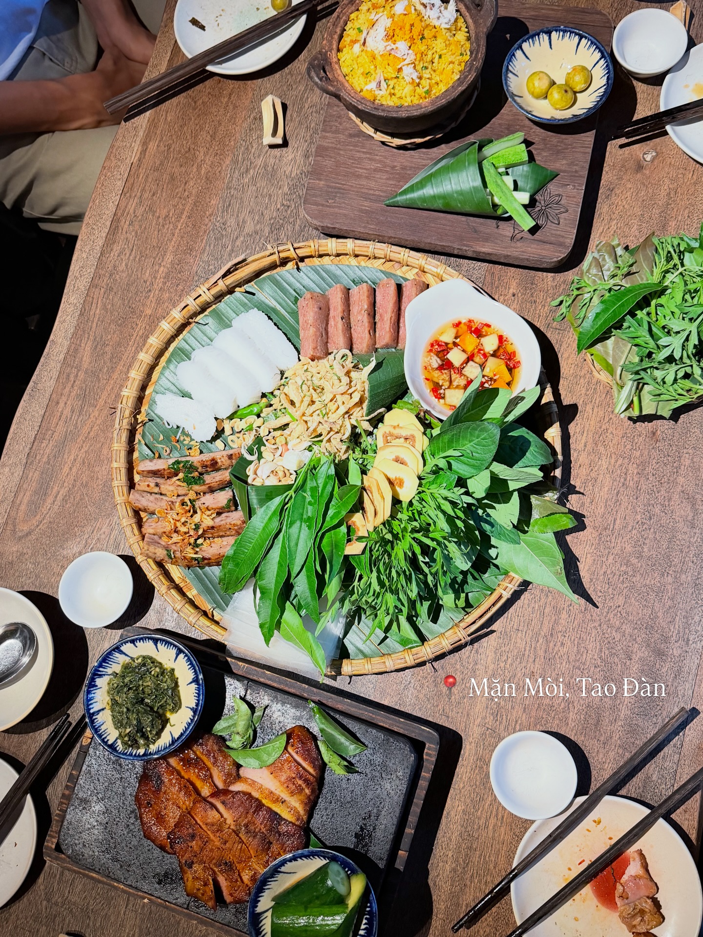 บัว - นลินทิพย์ สกุลอ่องอำไพ