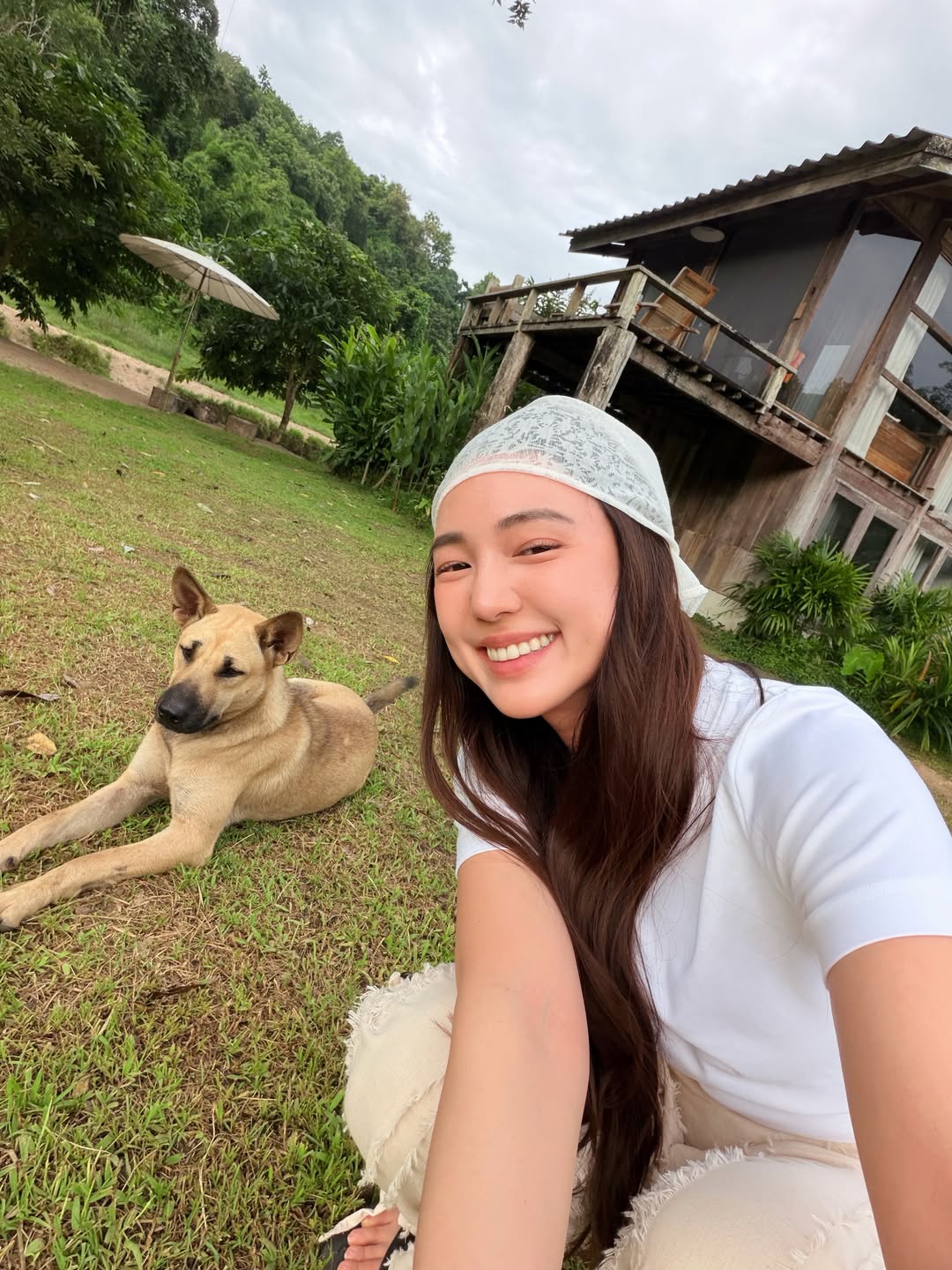 บัว - นลินทิพย์ สกุลอ่องอำไพ