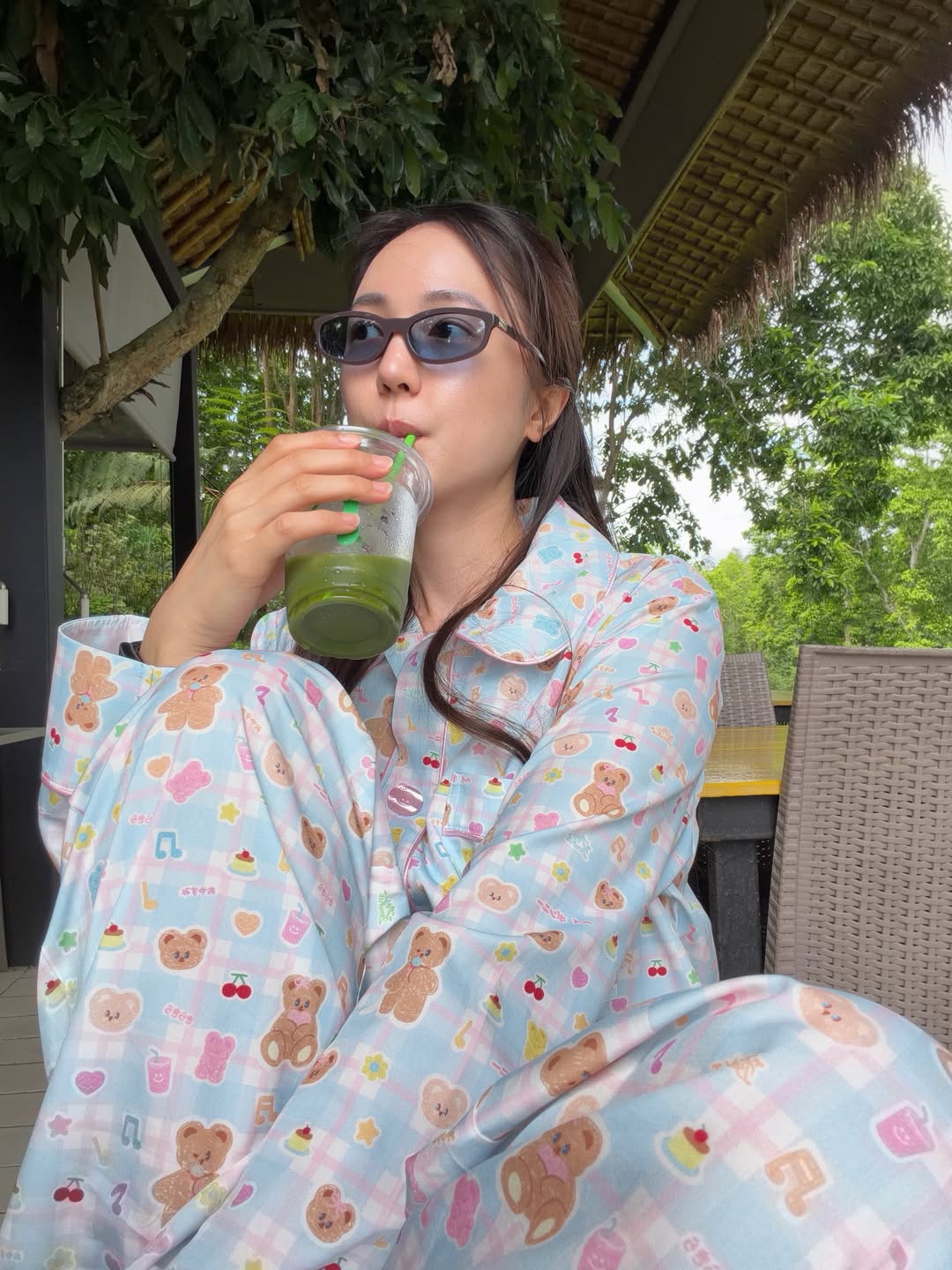 บัว - นลินทิพย์ สกุลอ่องอำไพ