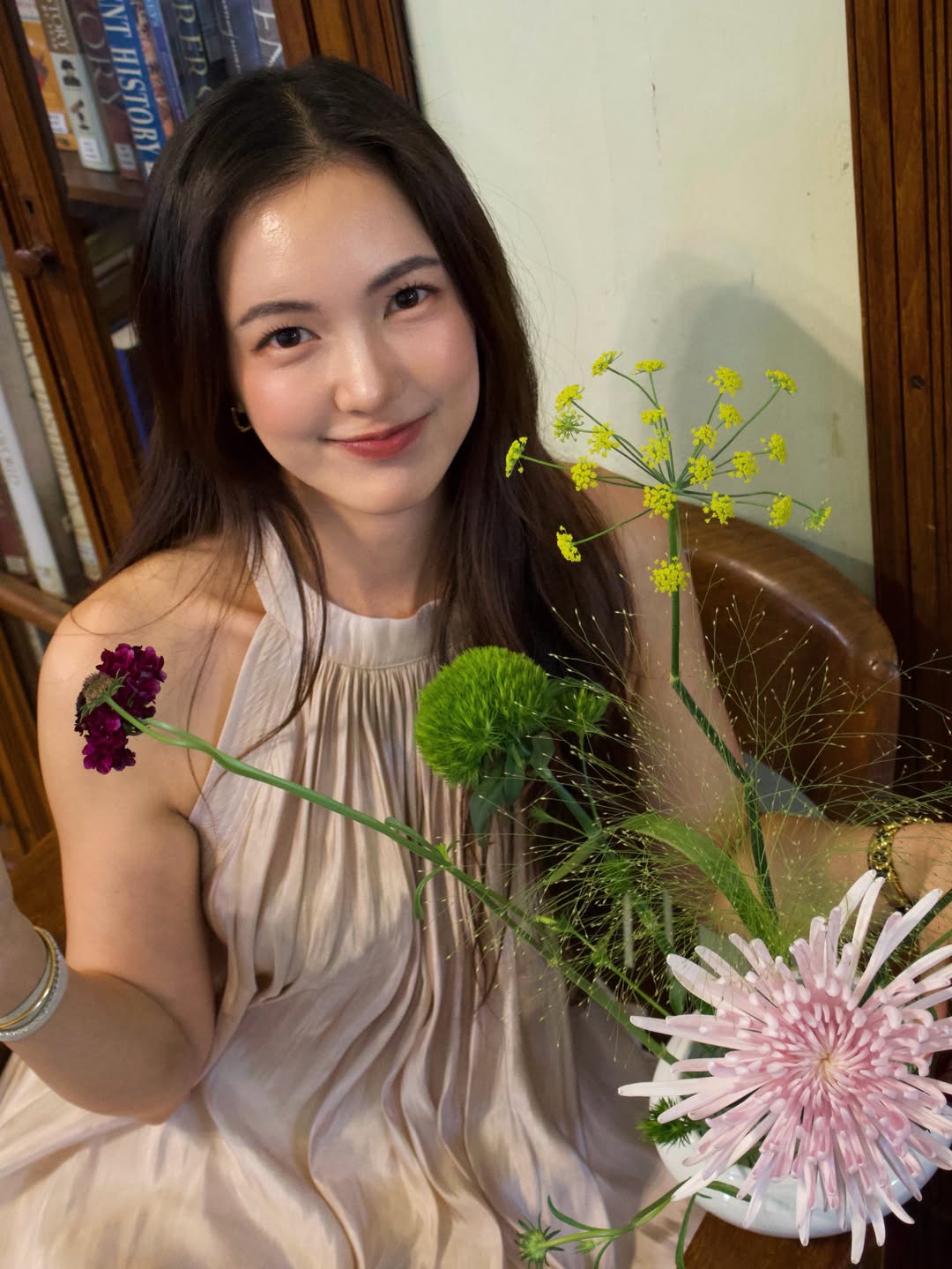 บัว - นลินทิพย์ สกุลอ่องอำไพ