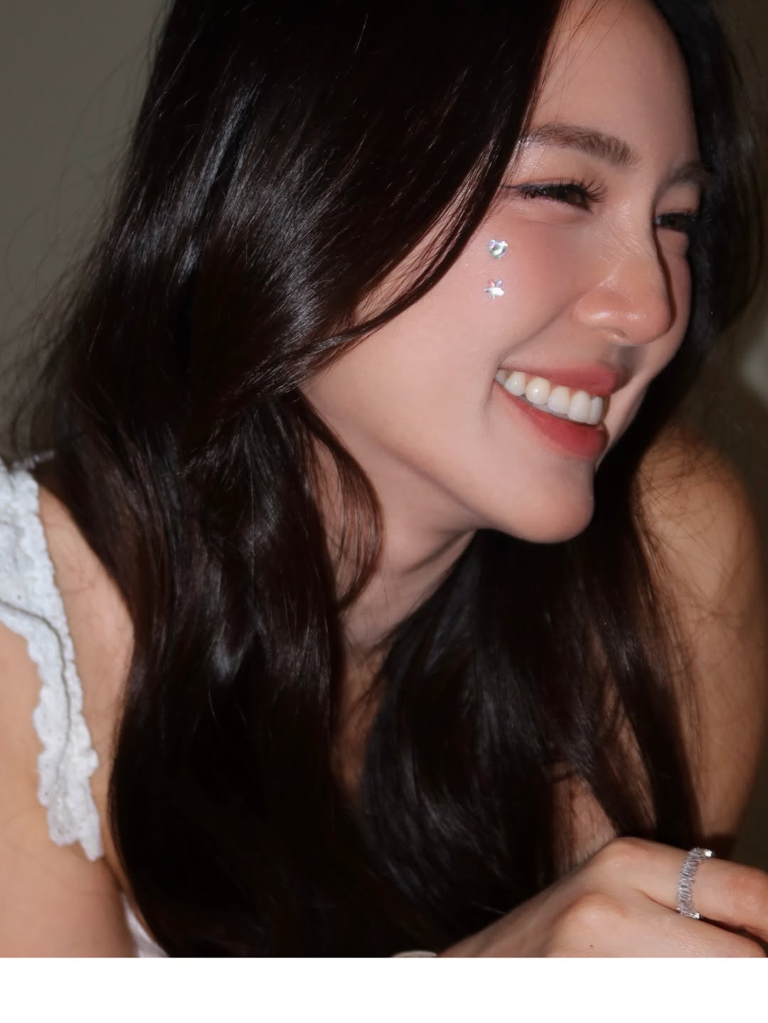 บัว - นลินทิพย์ สกุลอ่องอำไพ