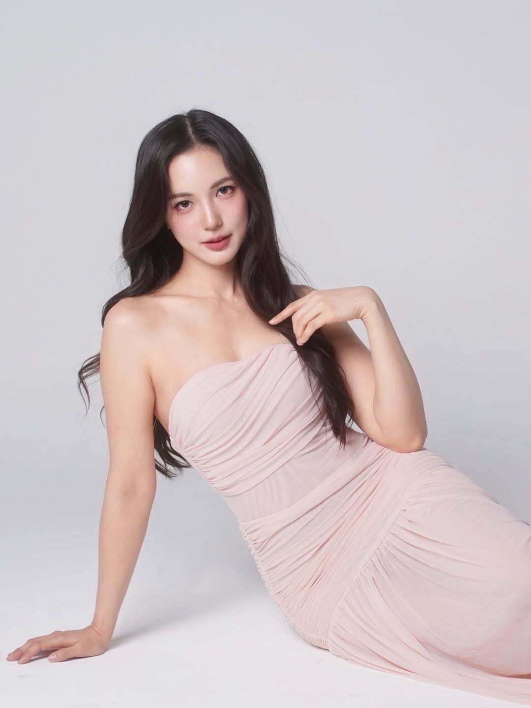 บัว - นลินทิพย์ สกุลอ่องอำไพ