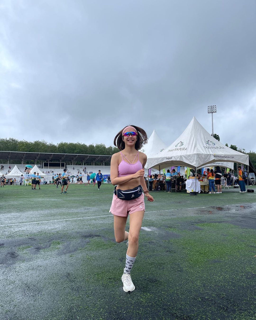 น้ำชา - ชีรณัฐ ยูสานนท์