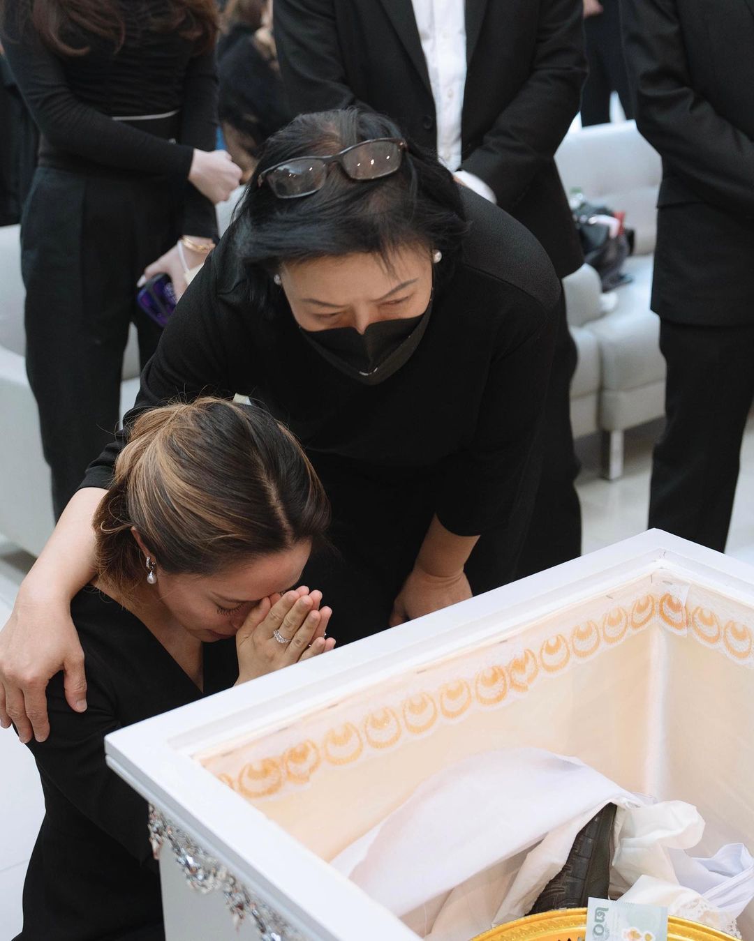 น้ำชา - ชีรณัฐ ยูสานนท์