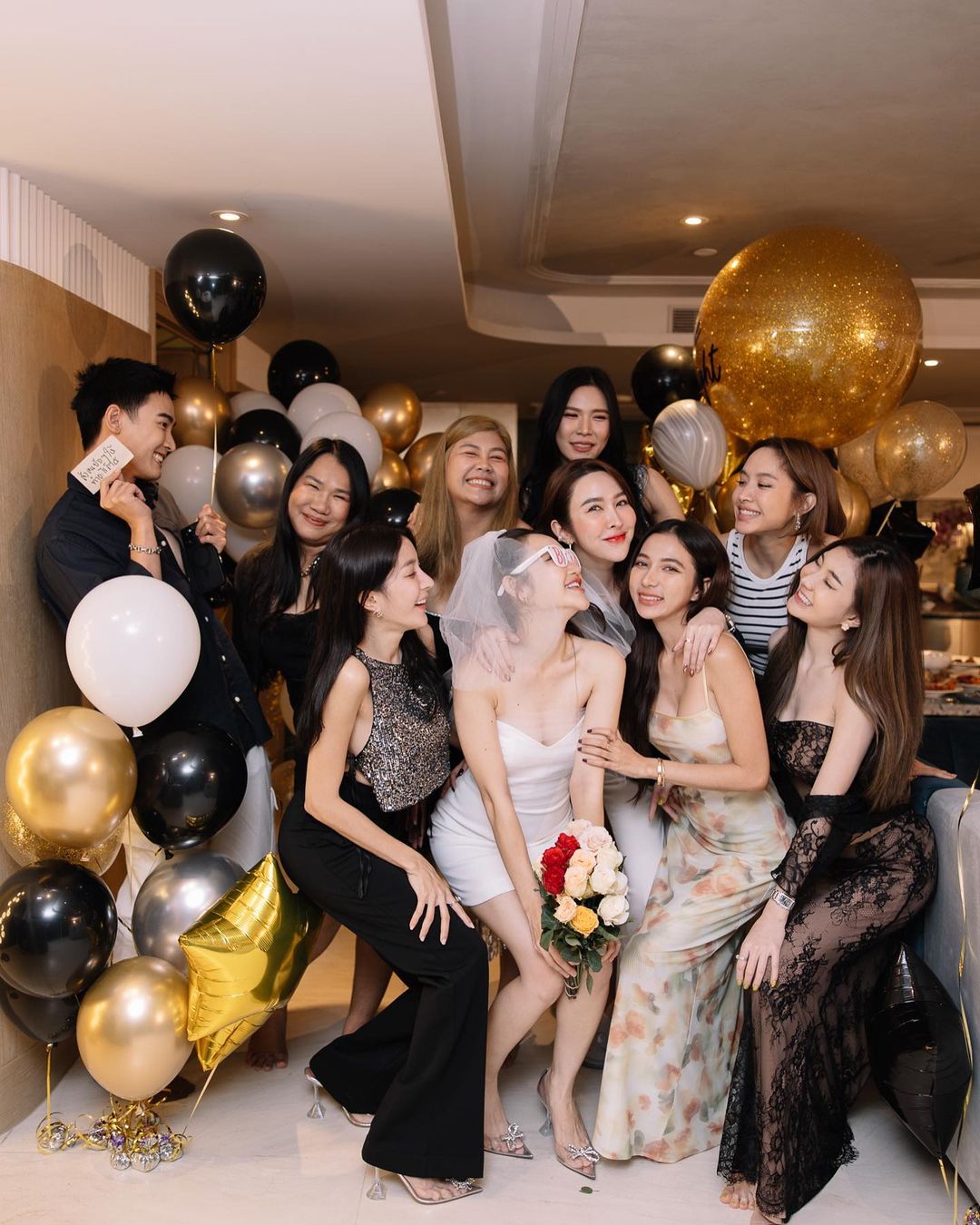 น้ำชา - ชีรณัฐ ยูสานนท์