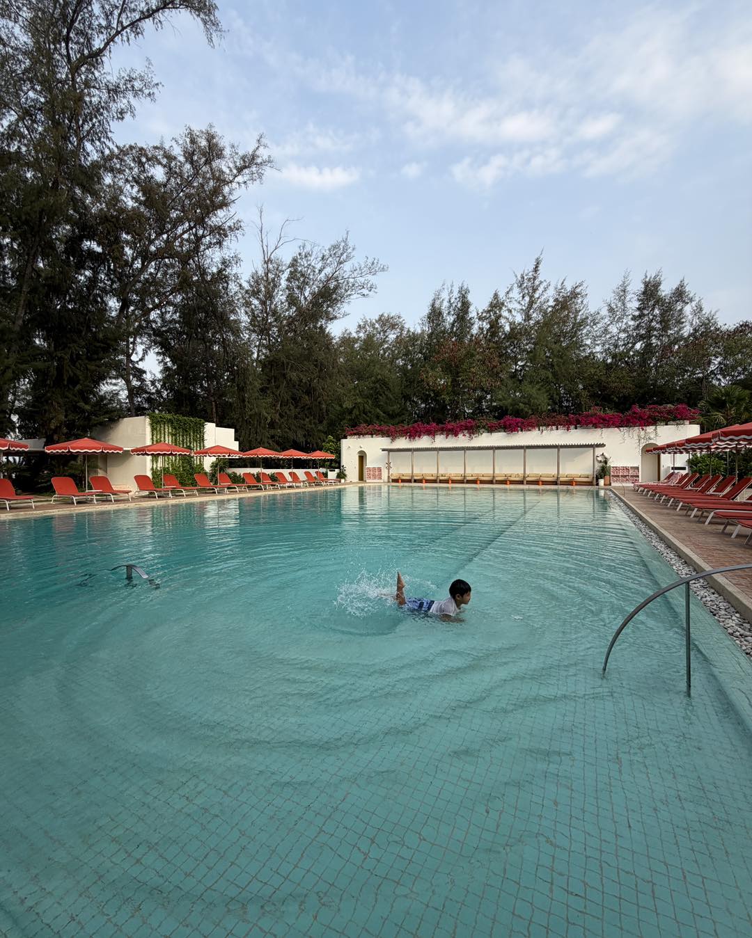 น้ำชา - ชีรณัฐ ยูสานนท์