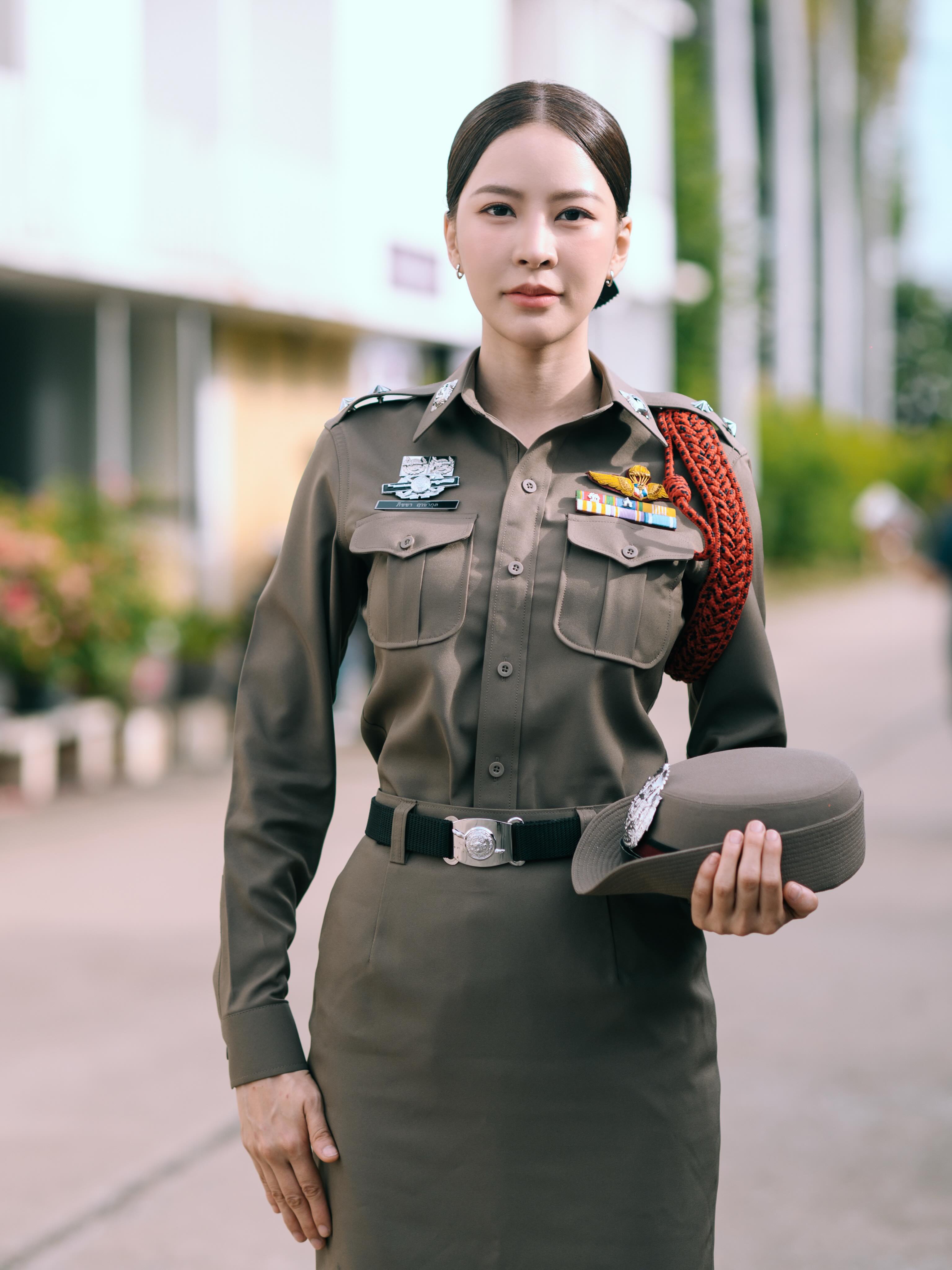 ปุยนุ่น - วรางค์ศิริ ธนจรัสวรภัทร์