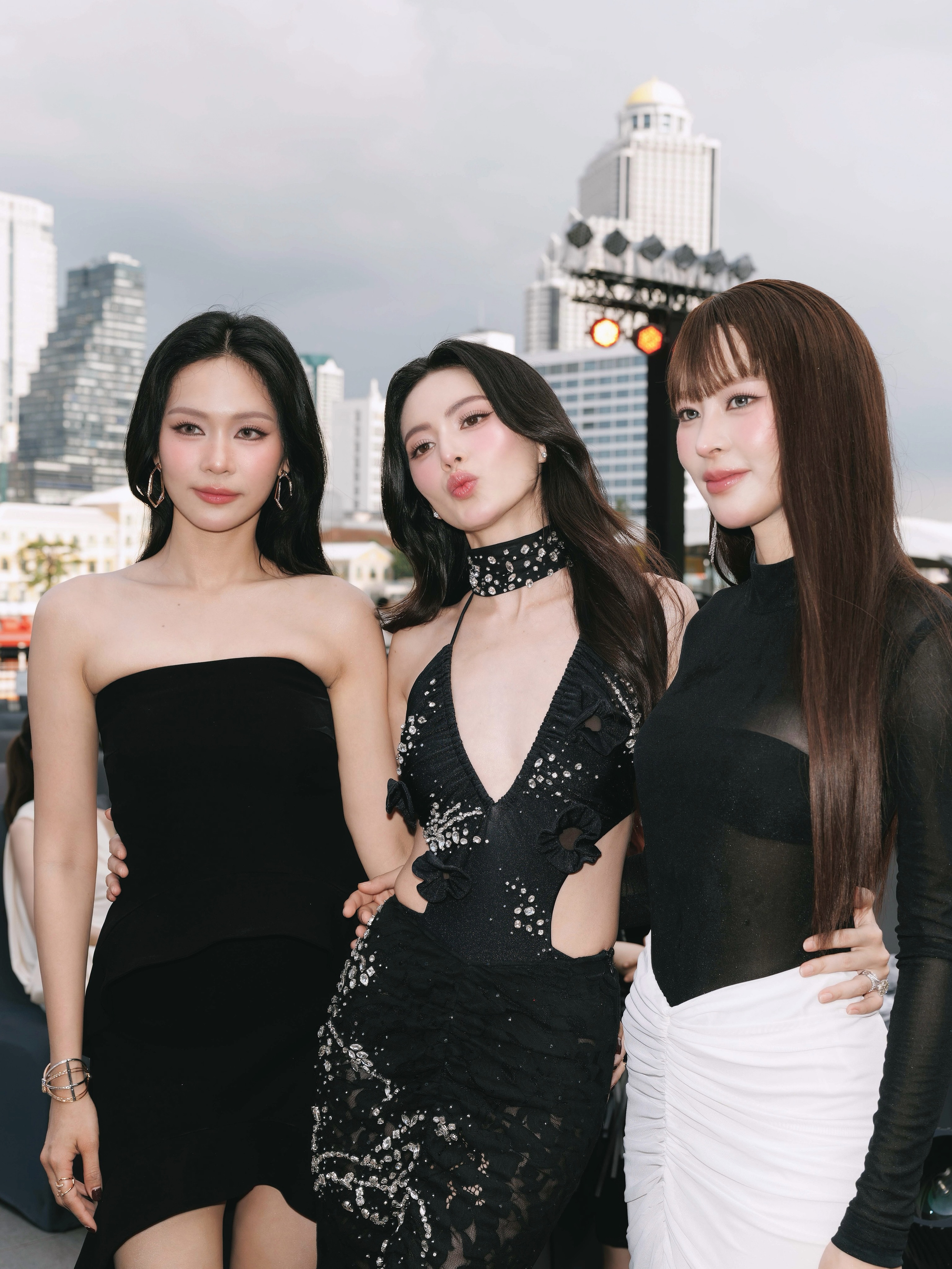 ปุยนุ่น - วรางค์ศิริ ธนจรัสวรภัทร์