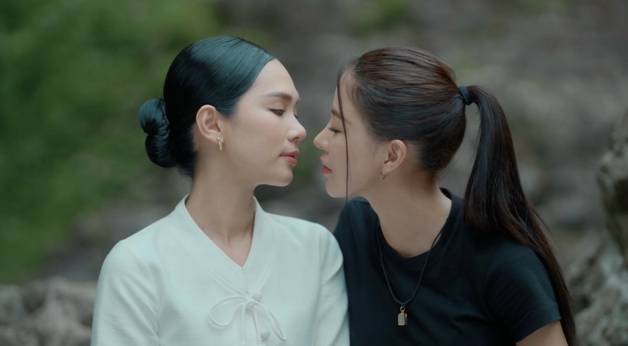 ปุยนุ่น - วรางค์ศิริ ธนจรัสวรภัทร์