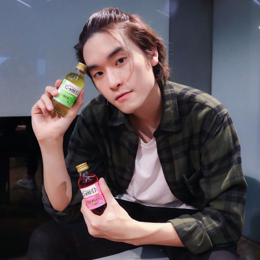 เล - ทะเล สงวนดีกุล