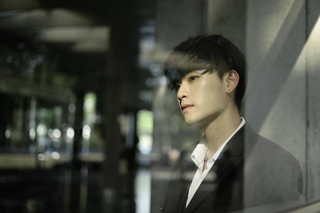 เล - ทะเล สงวนดีกุล