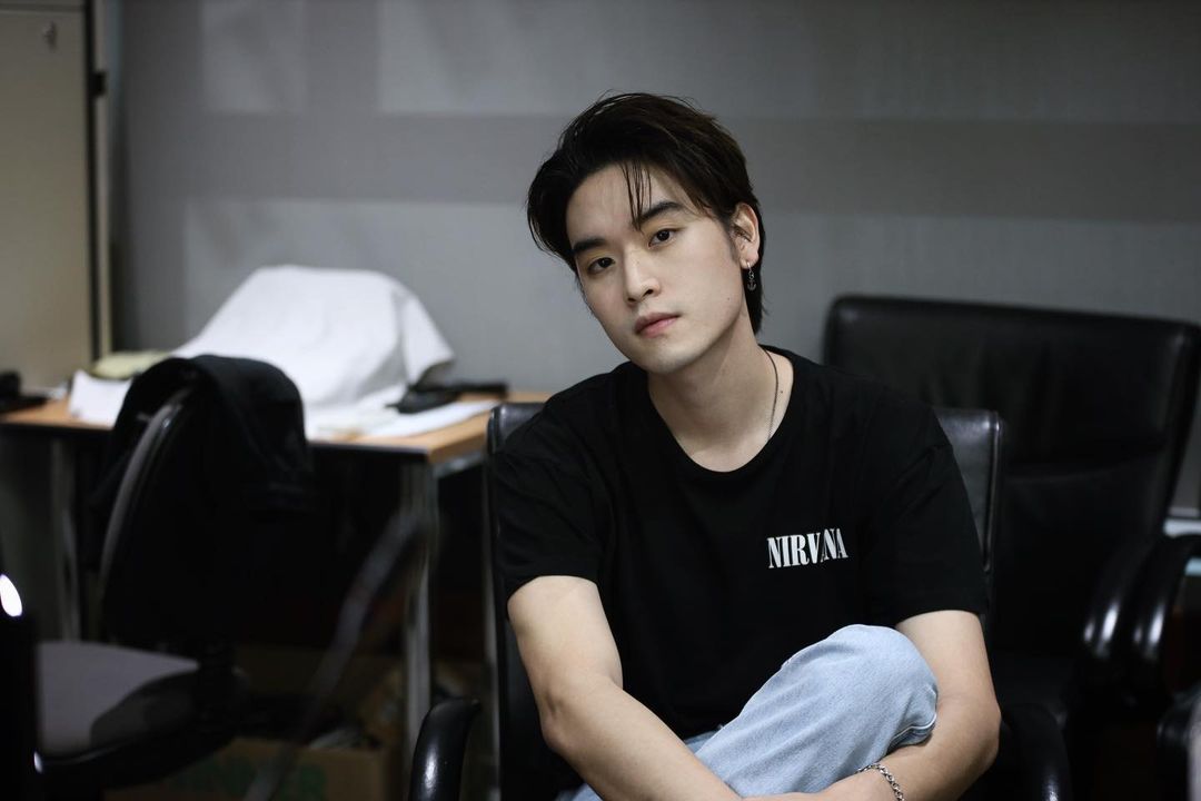 เล - ทะเล สงวนดีกุล