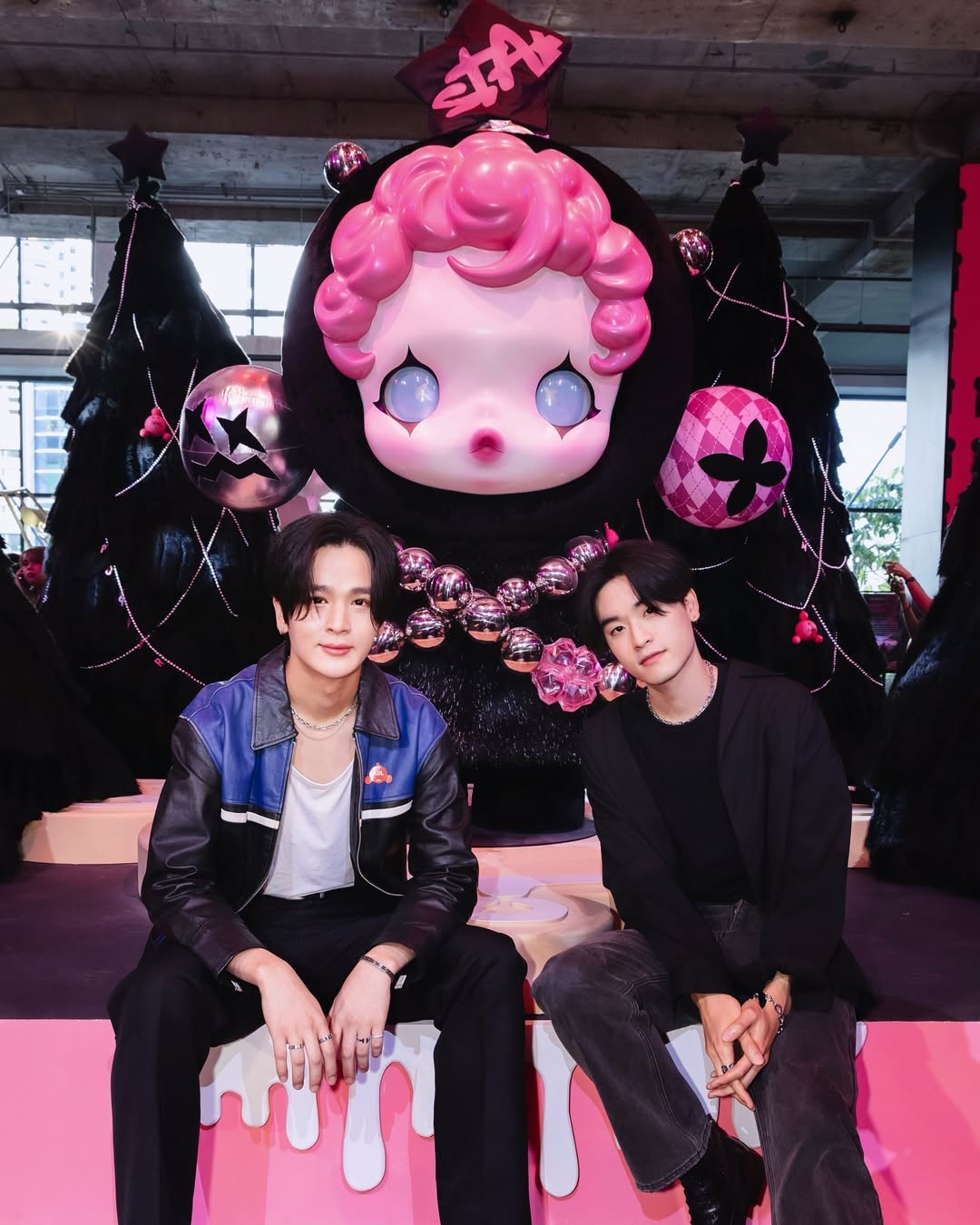 เล - ทะเล สงวนดีกุล