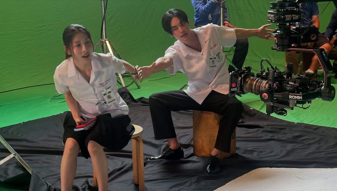 เล - ทะเล สงวนดีกุล
