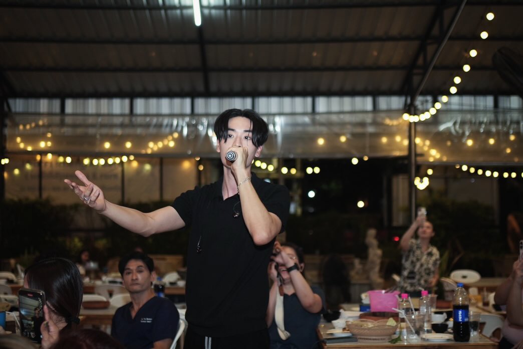 เล - ทะเล สงวนดีกุล